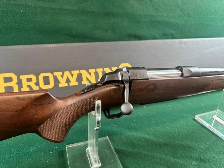 new-browning-a-bolt-iii-30-06-image-3