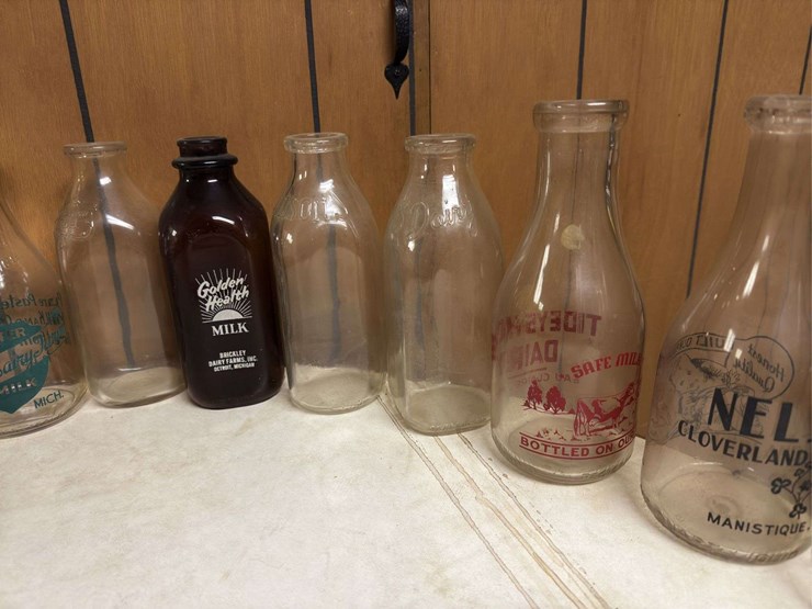(14)-milk-bottles-image-5