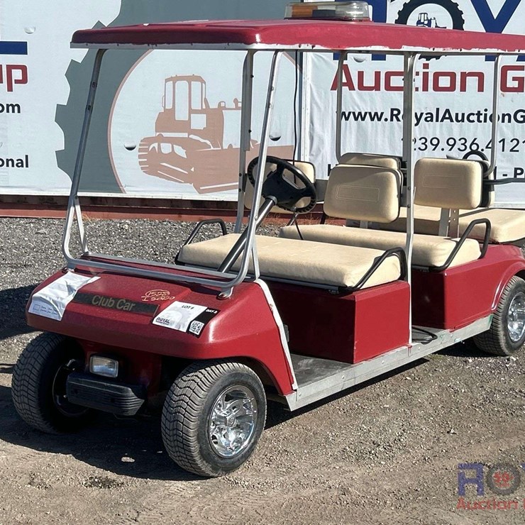 GOLF CAR