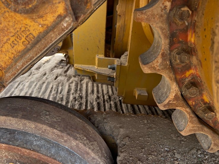 2019-caterpillar-d6t-lgp-image-15