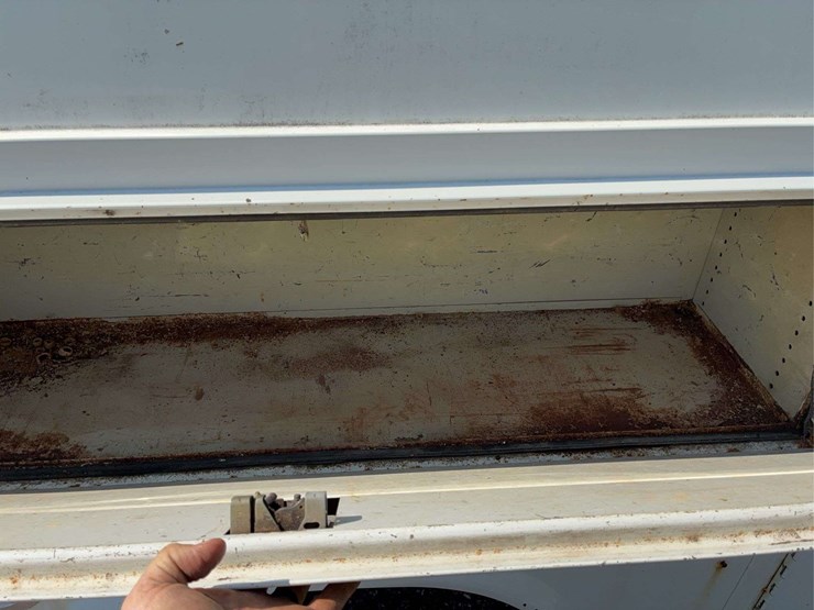 service-body-for-dually-truck-10ft-knapeide-image-6