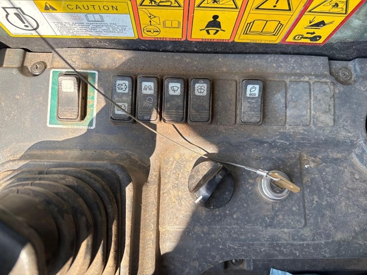 takeuchi-tl12r2-image-35
