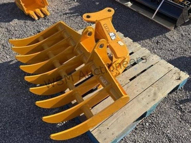 caterpillar-305-image-1