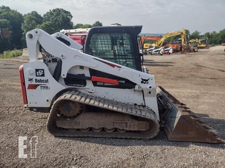 2019-bobcat-t740-image-3