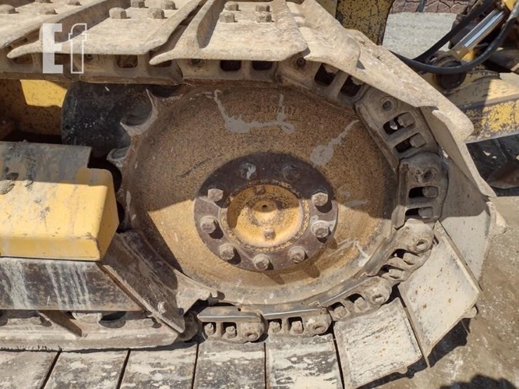 2000-deere-550h-lt-image-19