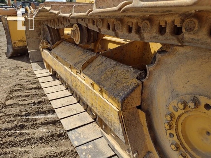 2004-deere-650h-image-21