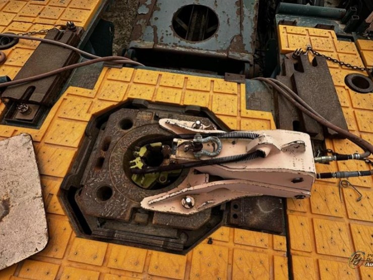 2008-caterpillar-c18-image-21