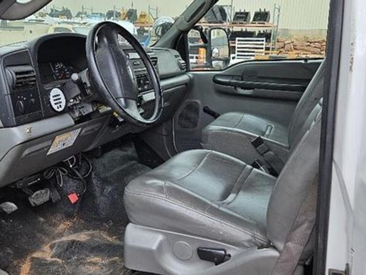 2006-ford-f550-image-20
