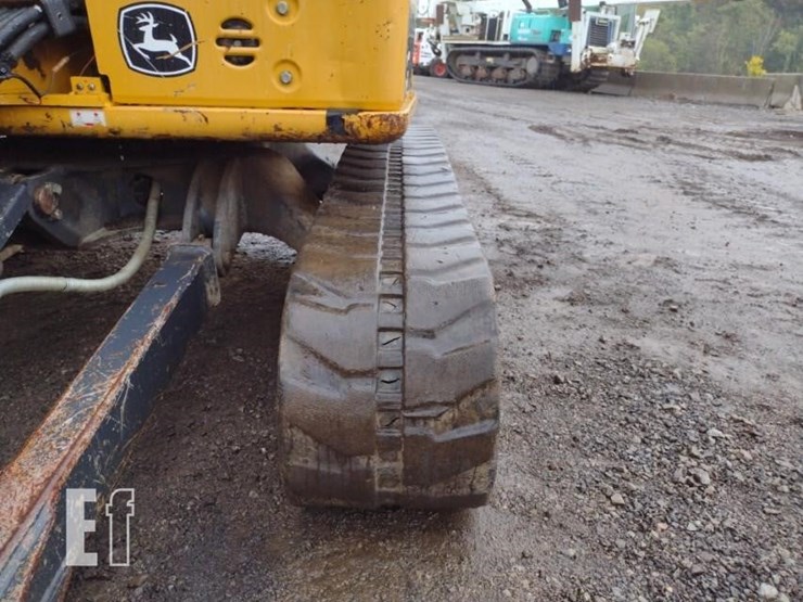 2015-deere-35g-image-33