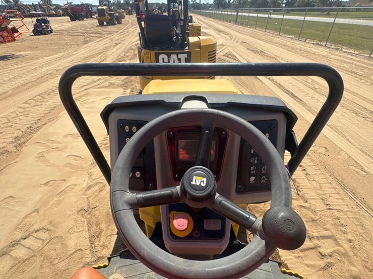 caterpillar-cb24b-image-19