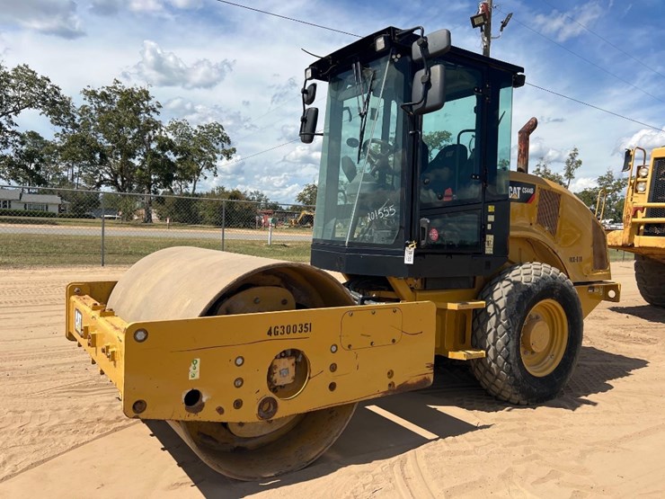 2019-caterpillar-cs44b-image-8