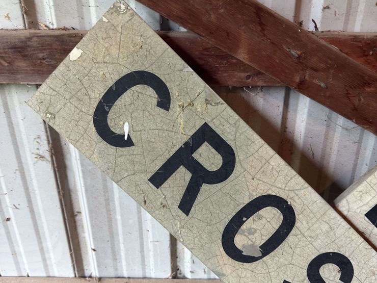 railroad-crossing-image-2