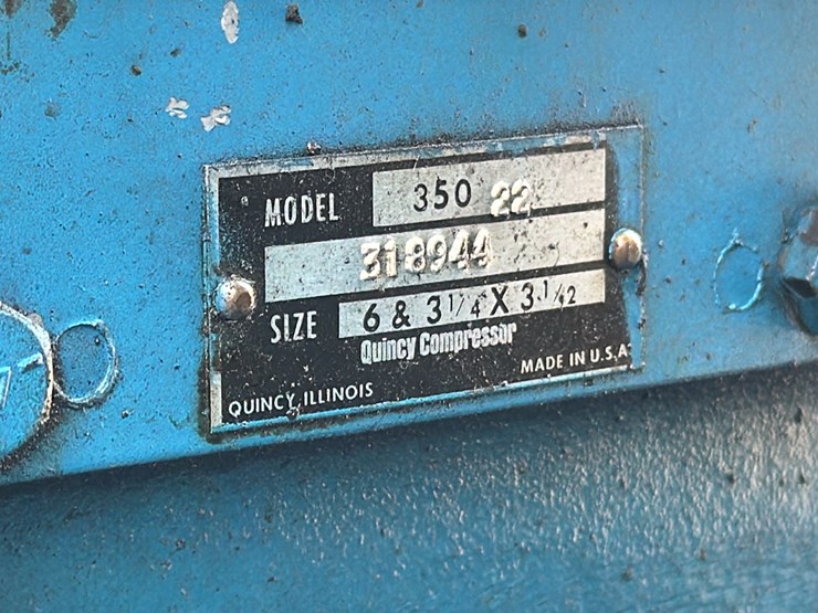 #125-•-quincy-stationary-air-compressor-image-7
