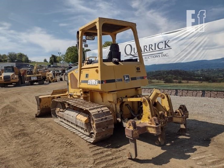 2000-deere-550h-lt-image-47