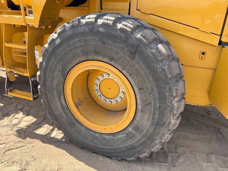 2021-deere-624p-image-30