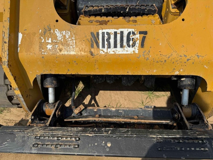 2018-caterpillar-299d2-xhp-image-21