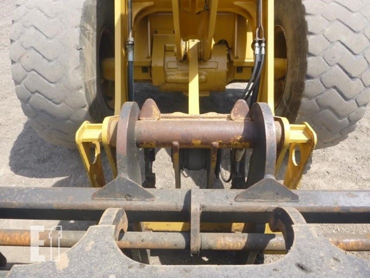 2012-caterpillar-930k-image-18