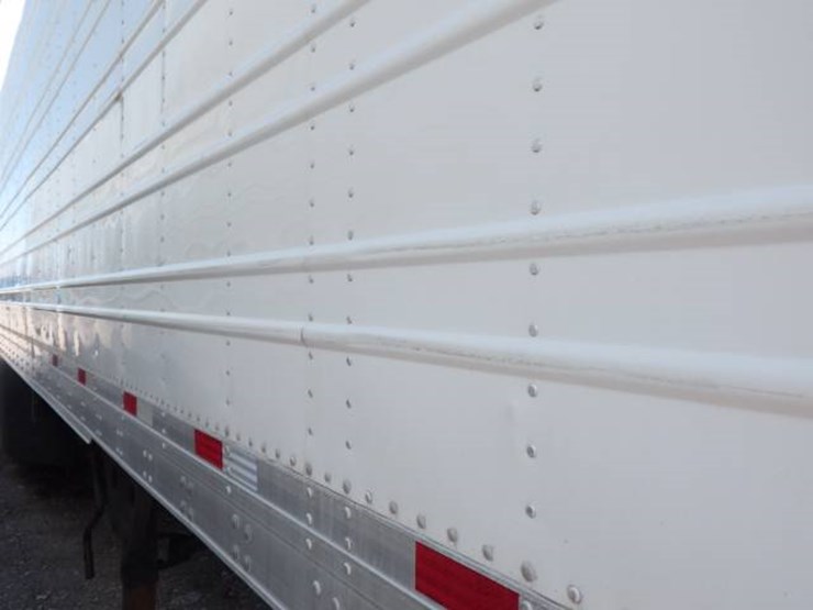 2019-utility-3000r-image-4
