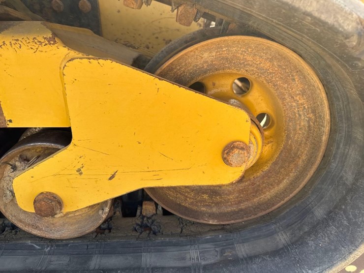 2019-caterpillar-279d-image-14