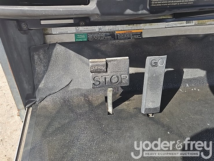 2017-club-car-transporter-4-image-21