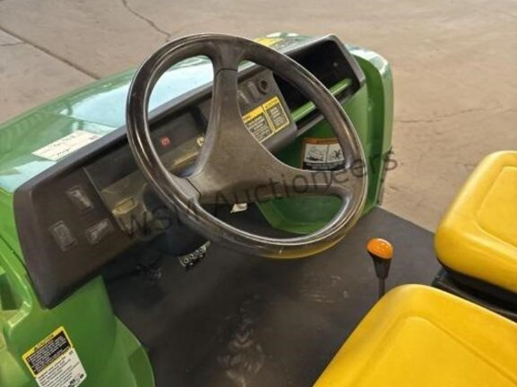 john-deere-gator-tx-image-19