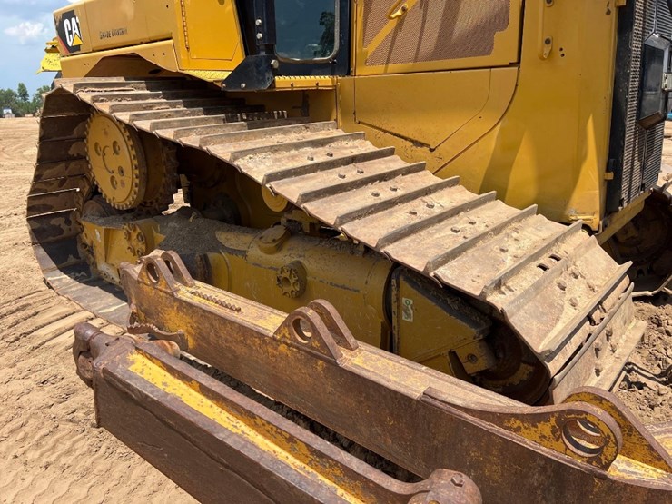2019-caterpillar-d6t-lgp-image-14