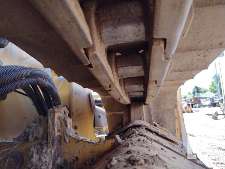 2021-caterpillar-d3-image-39
