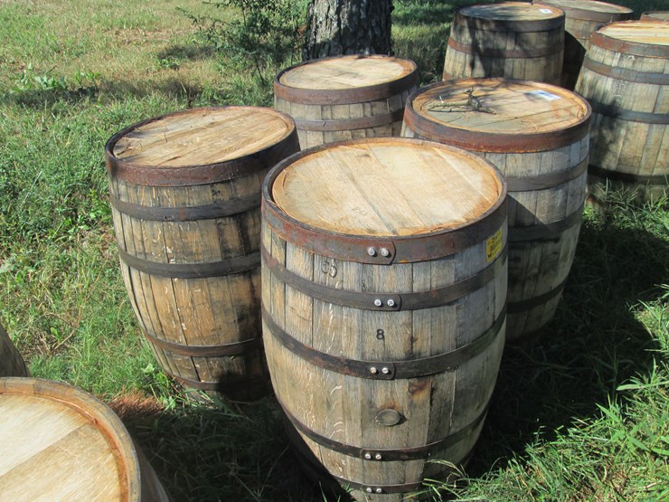 #29415-•-lot-of-(4)-whiskey-barrels-image-2