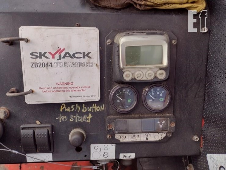 2014-skyjack-zb2044-image-7