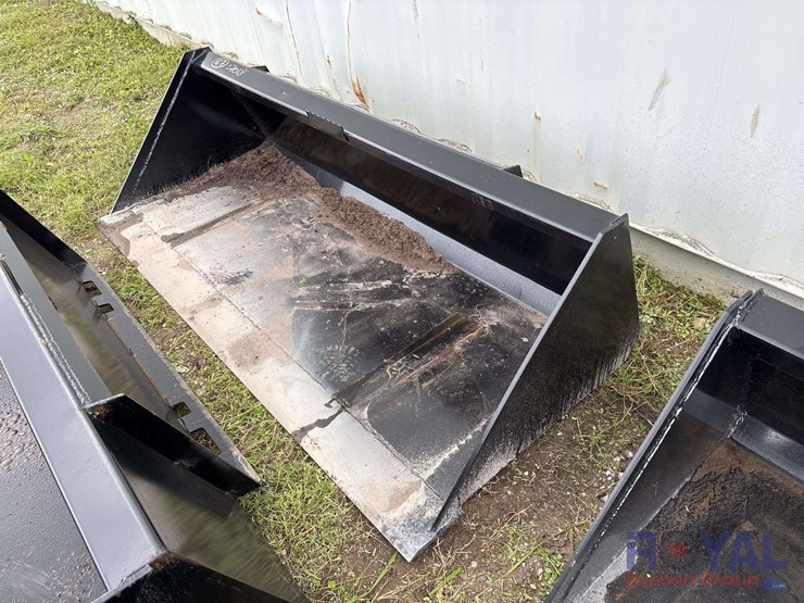2025-swict-72in-bucket-skid-steer-attachment-image-1