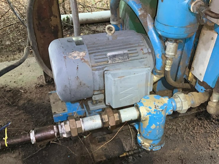 #141-•-quincy-air-compressor-image-6