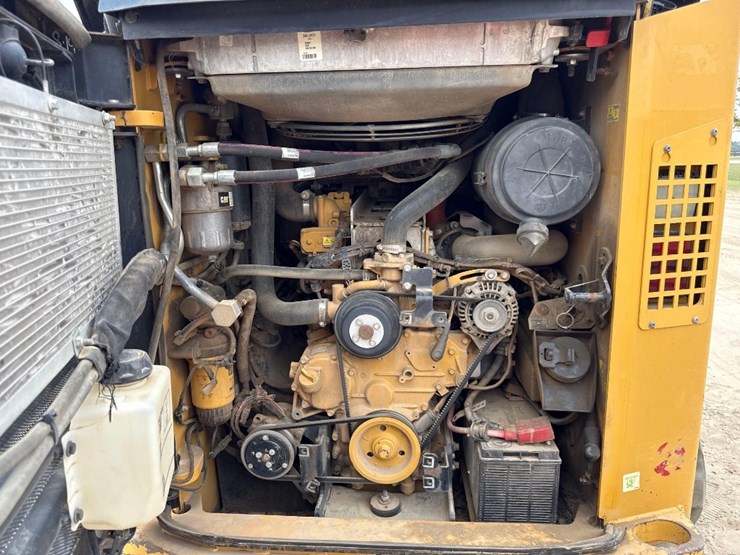 2020-caterpillar-299d3-xe-image-19