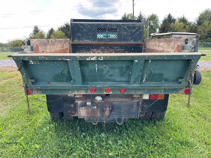 2002-chevy-3500-dump-image-7