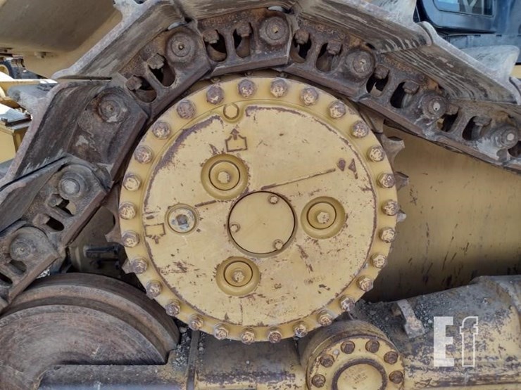 2015-caterpillar-d6n-xl-image-32