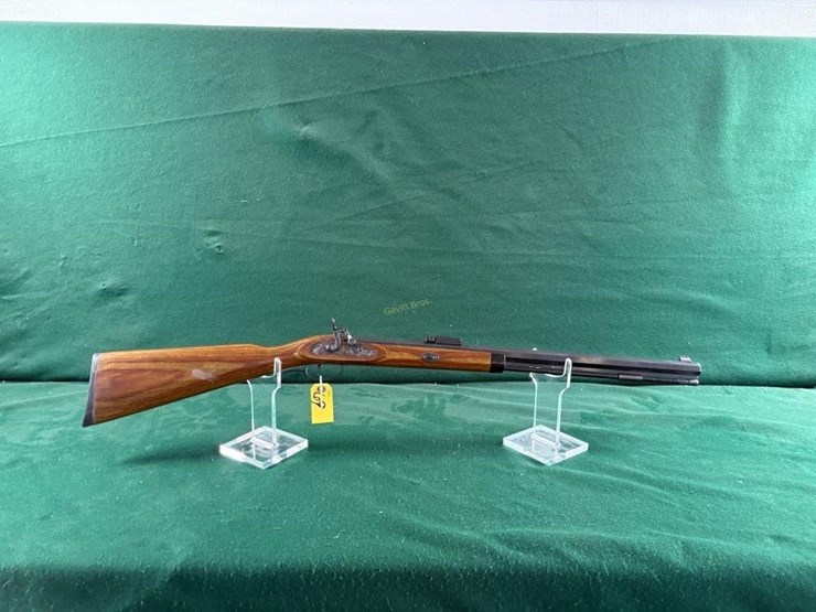 connecticut-valley-arms-54cal-black-powder-rifle-image-1