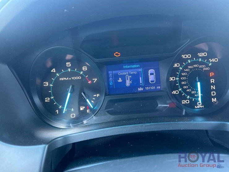 2014-ford-explorer-image-15