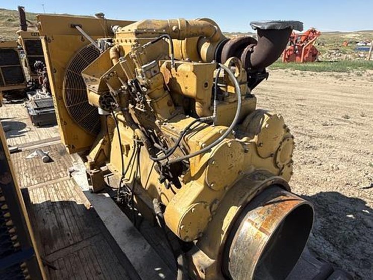 caterpillar-d353-image-2