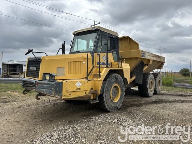 2006-komatsu-hm300-image-1