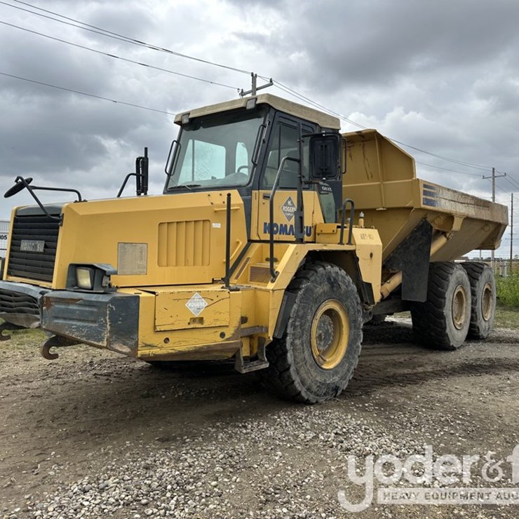2006 KOMATSU HM300