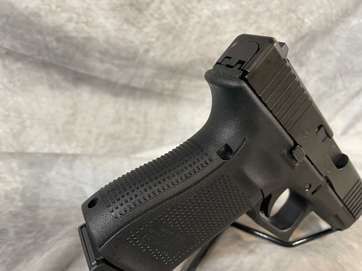 #4777-•-glock-19-gen-5-9mm-luger-pistol,-sn:-cesf245-image-7
