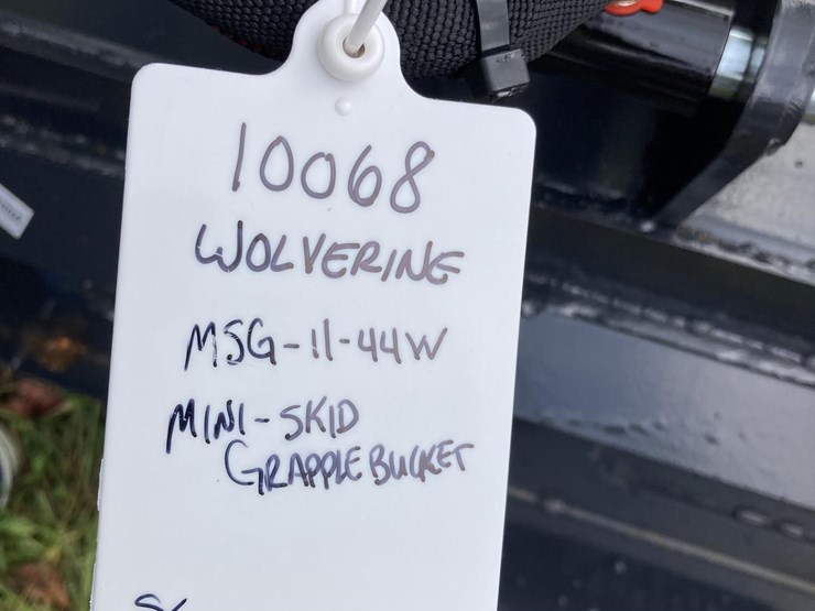 wolverine-msg-11-44w-mini-skid-grapple-bucket-image-5