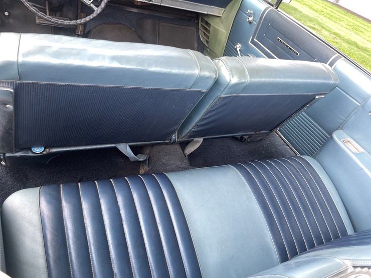 1965-ford-50-image-31