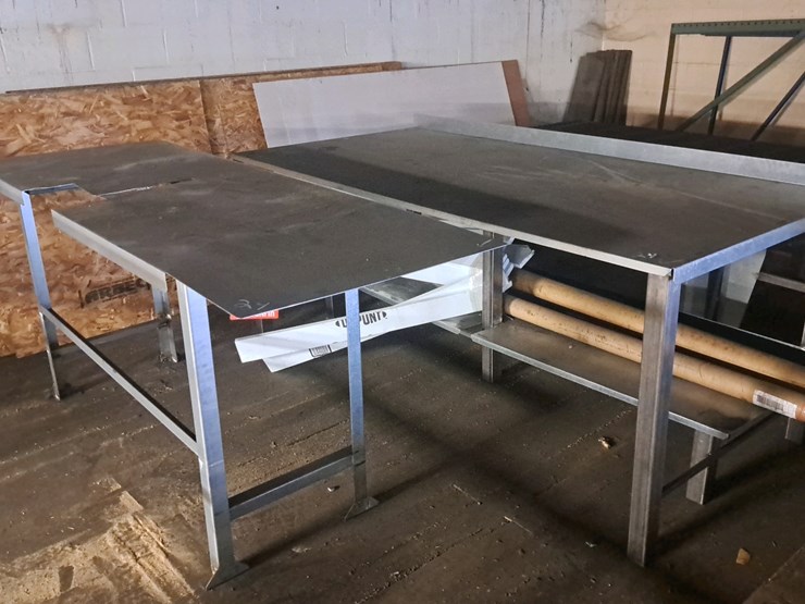 #184-•-metal-table-image-1
