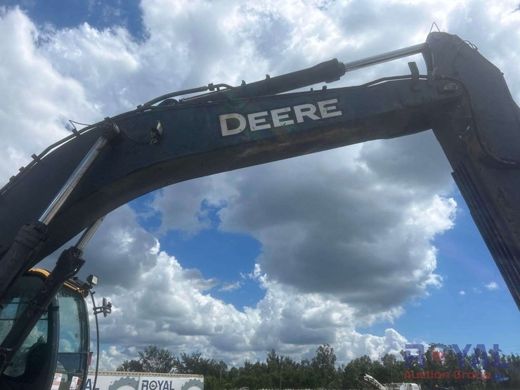 2018-deere-470g-lc-image-24