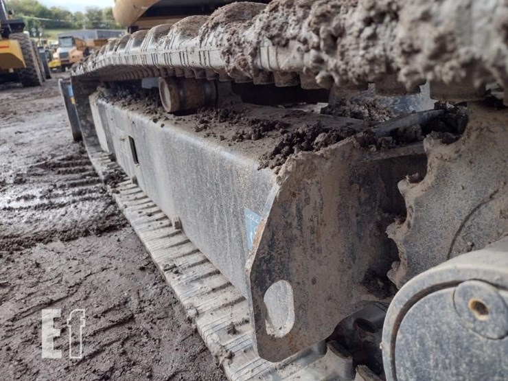 2022-deere-35g-image-31