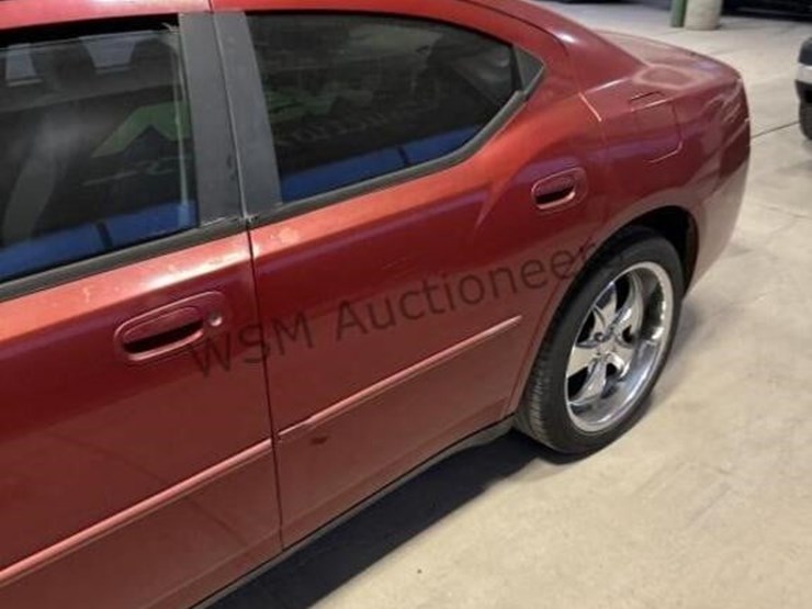 2007-dodge-charger-sdn-image-5