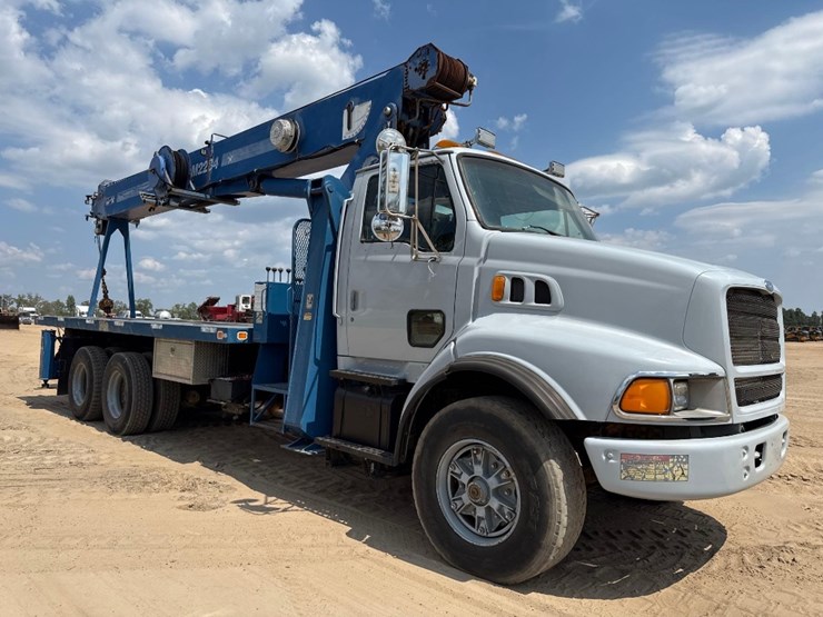 1997-ford-boom-truck-image-4