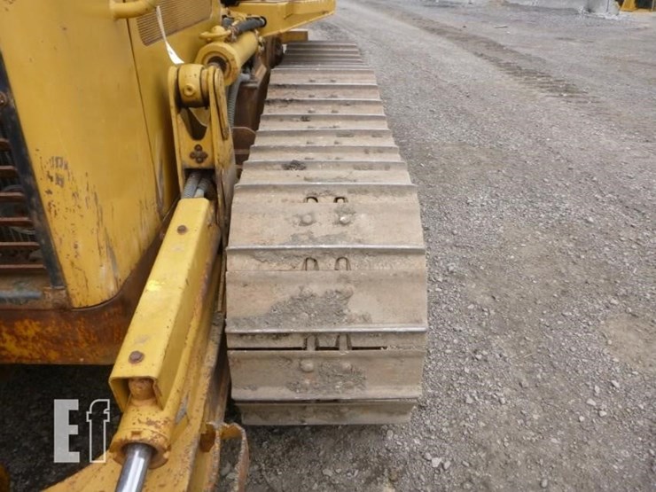 2005-caterpillar-d4g-xl-image-30