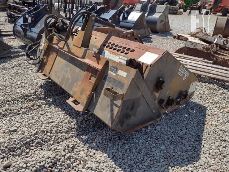 17-bobcat-lr6b-power-rake-image-3