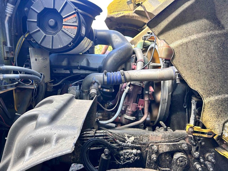 2009-mack-granite-tandem-axle-dump-truck-image-18